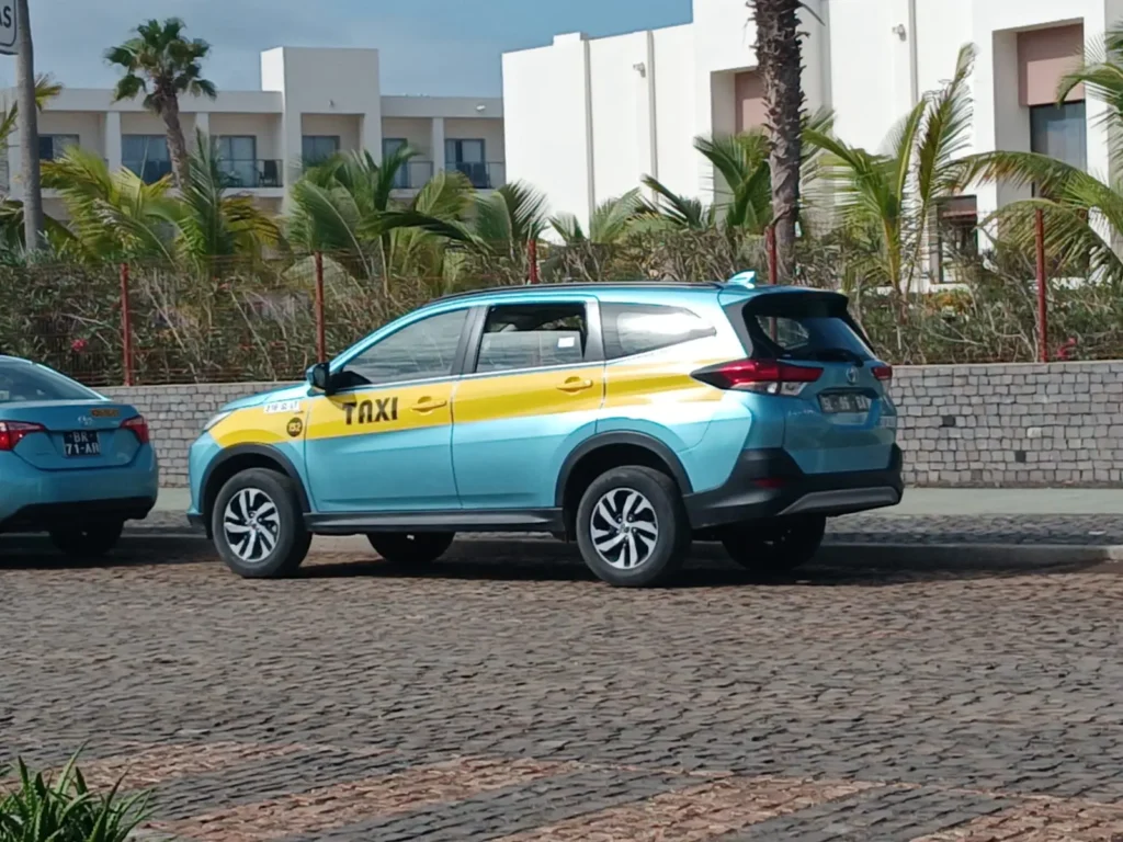 Taxi Services by Discoversaltours